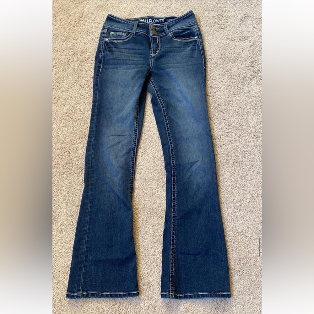 Wallflower juniors jeans